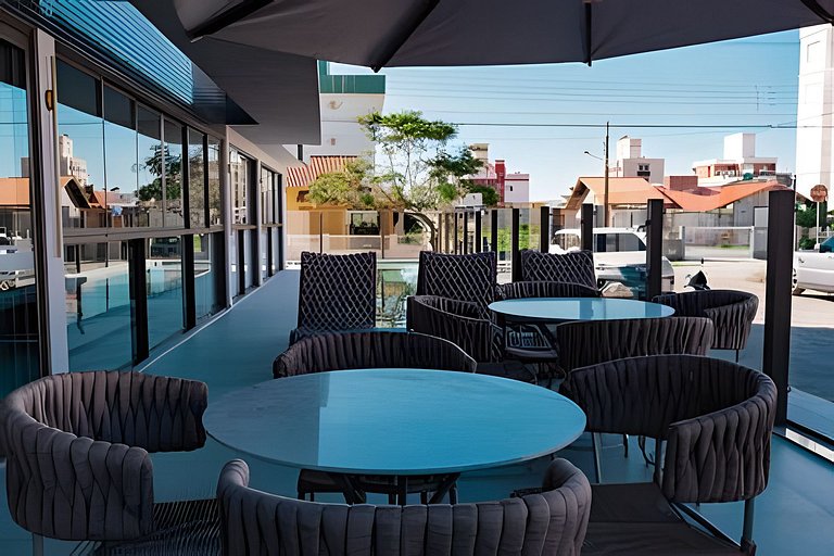 Sol, Mar e Conforto: Seu apartamento de férias.