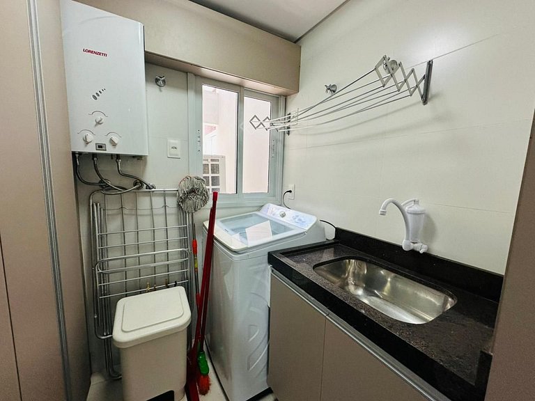 Apartamento com 3 suítes e vista mar em Palmas