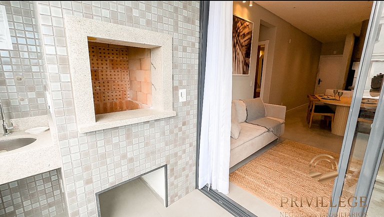 2 dormitórios em prédio Frente mar na Praia Grande