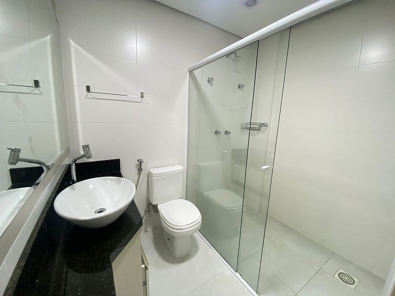 2 Dormitórios com Lazer Completo a 300m do Mar