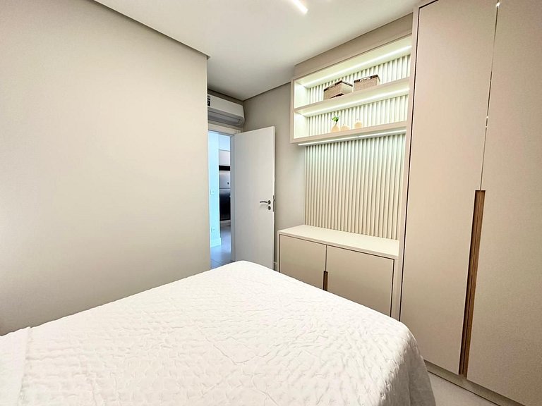 Apto Novo - 3 quartos Premium na Praia Grande