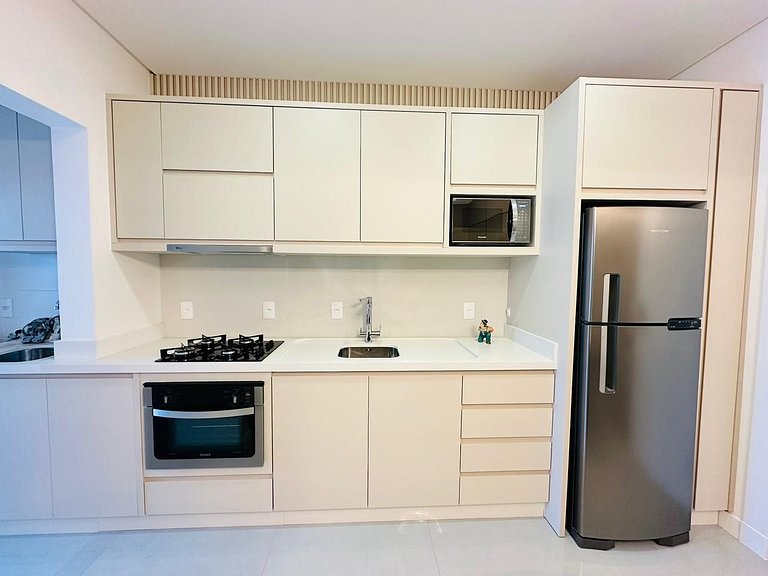 2 Quartos sendo 1 Suíte - Beira-Mar Praia Grande