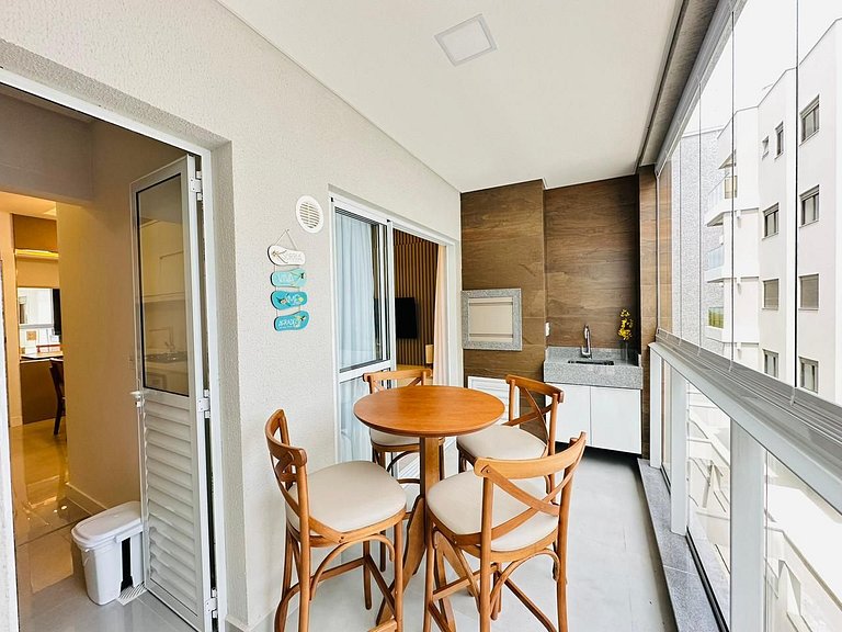 2 Quartos sendo 1 Suíte - Beira-Mar Praia Grande